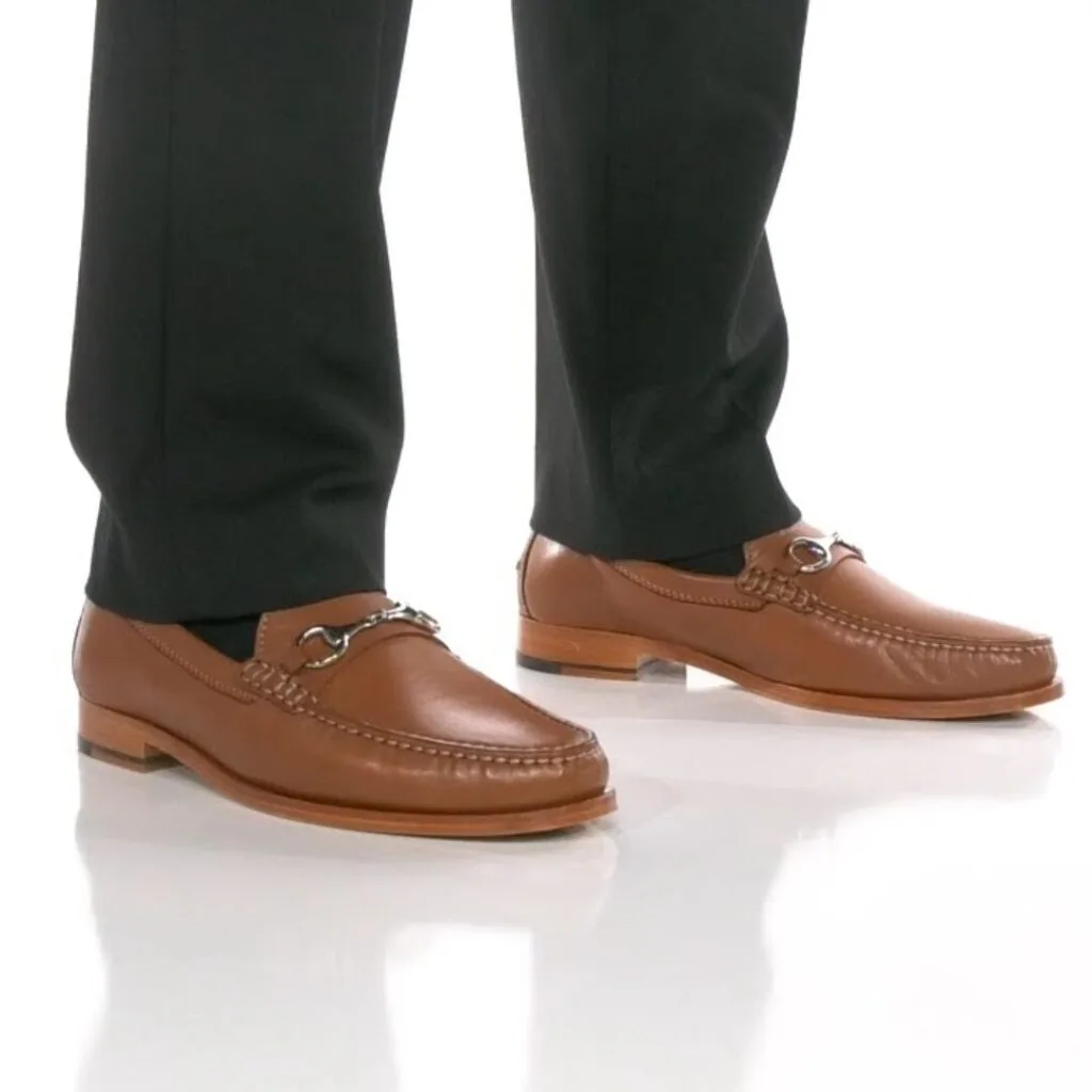 Johnston & Murphy Baldwin Bit Loafers – Sleek bit loafers suitable for business casual loafers looks and daytime wedding fits.