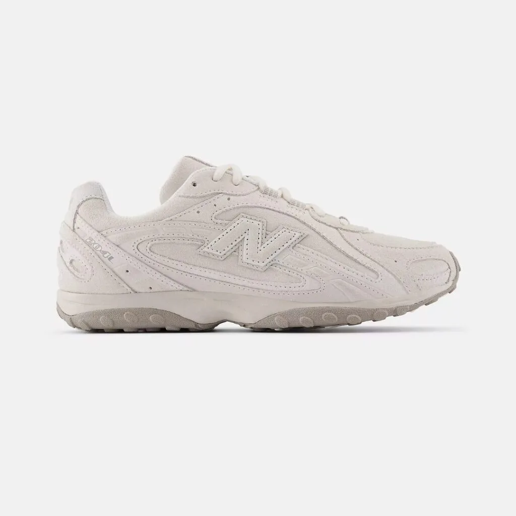 New Balance 204L