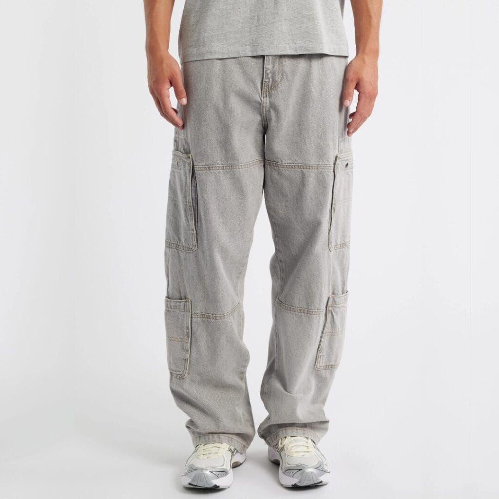PacSun Jasper Baggy Cargo Jeans in light gray