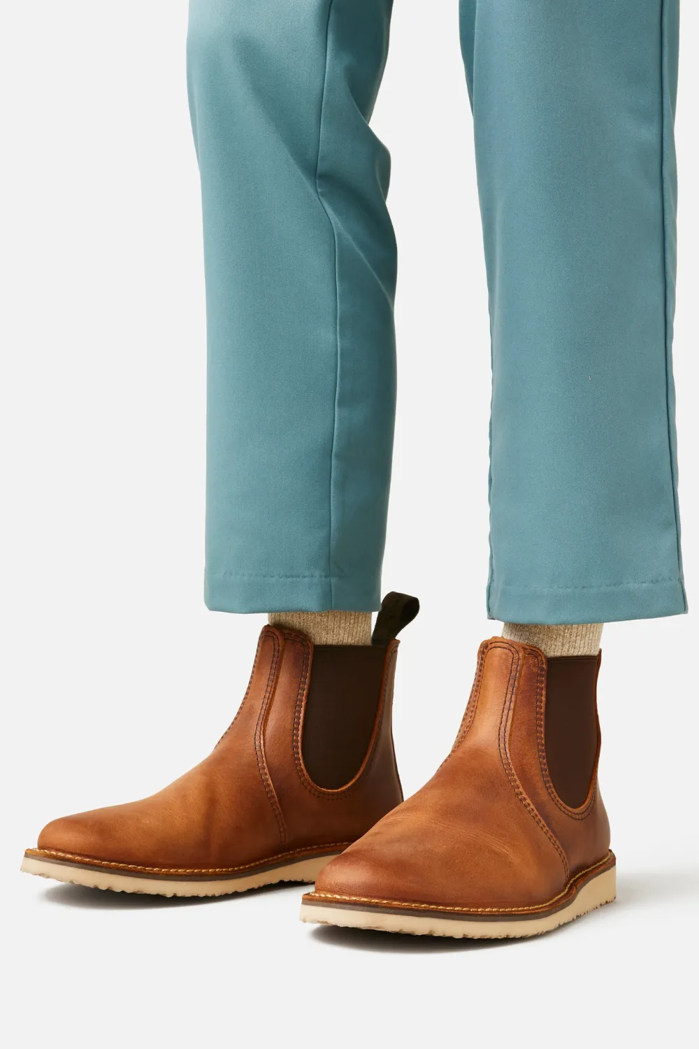 Man Wearing Red Wing Weekender Chelsea in Chestnut