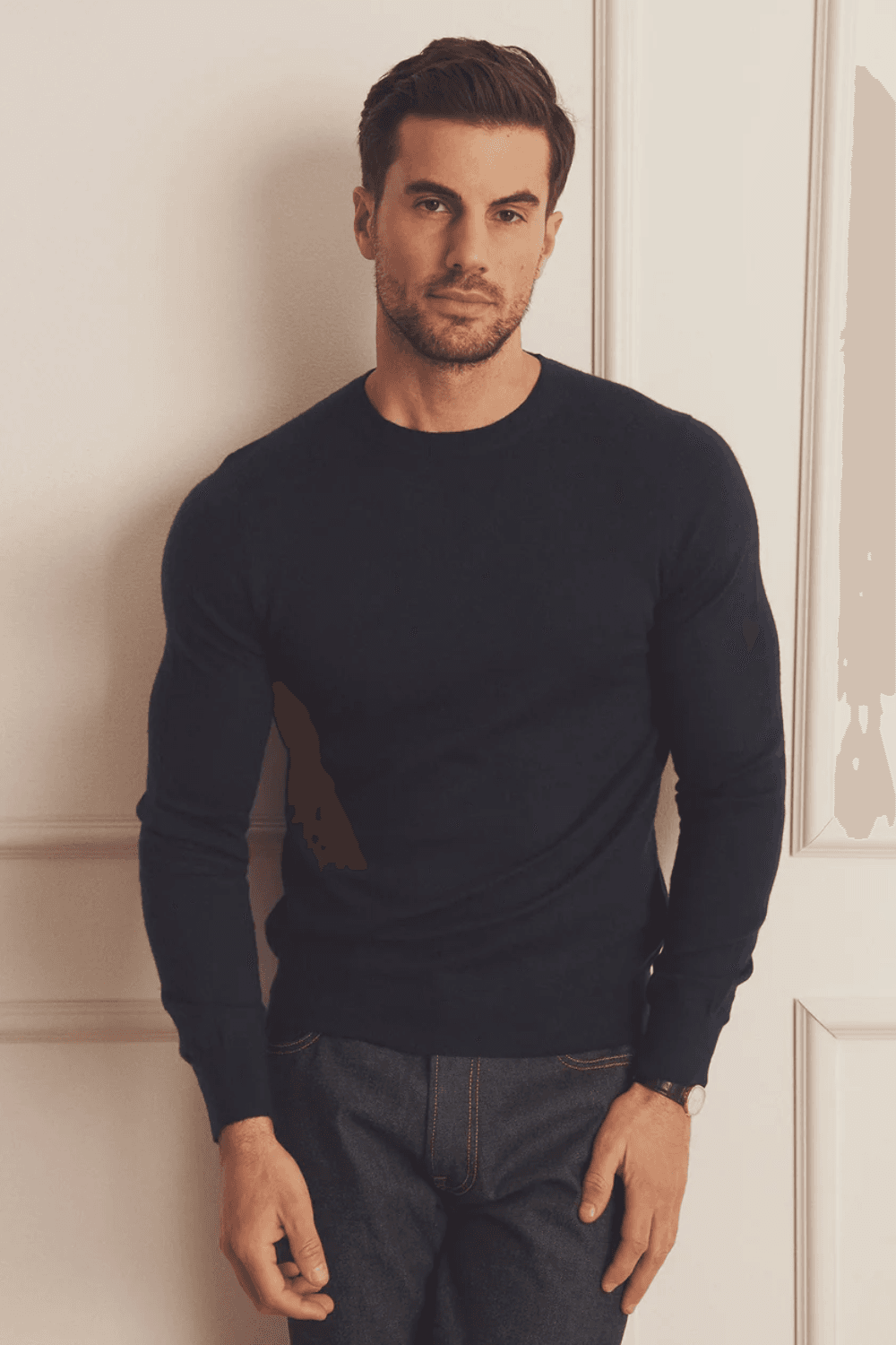 Naadam Super Fine Cashmere Long Sleeve Crewneck in Navy