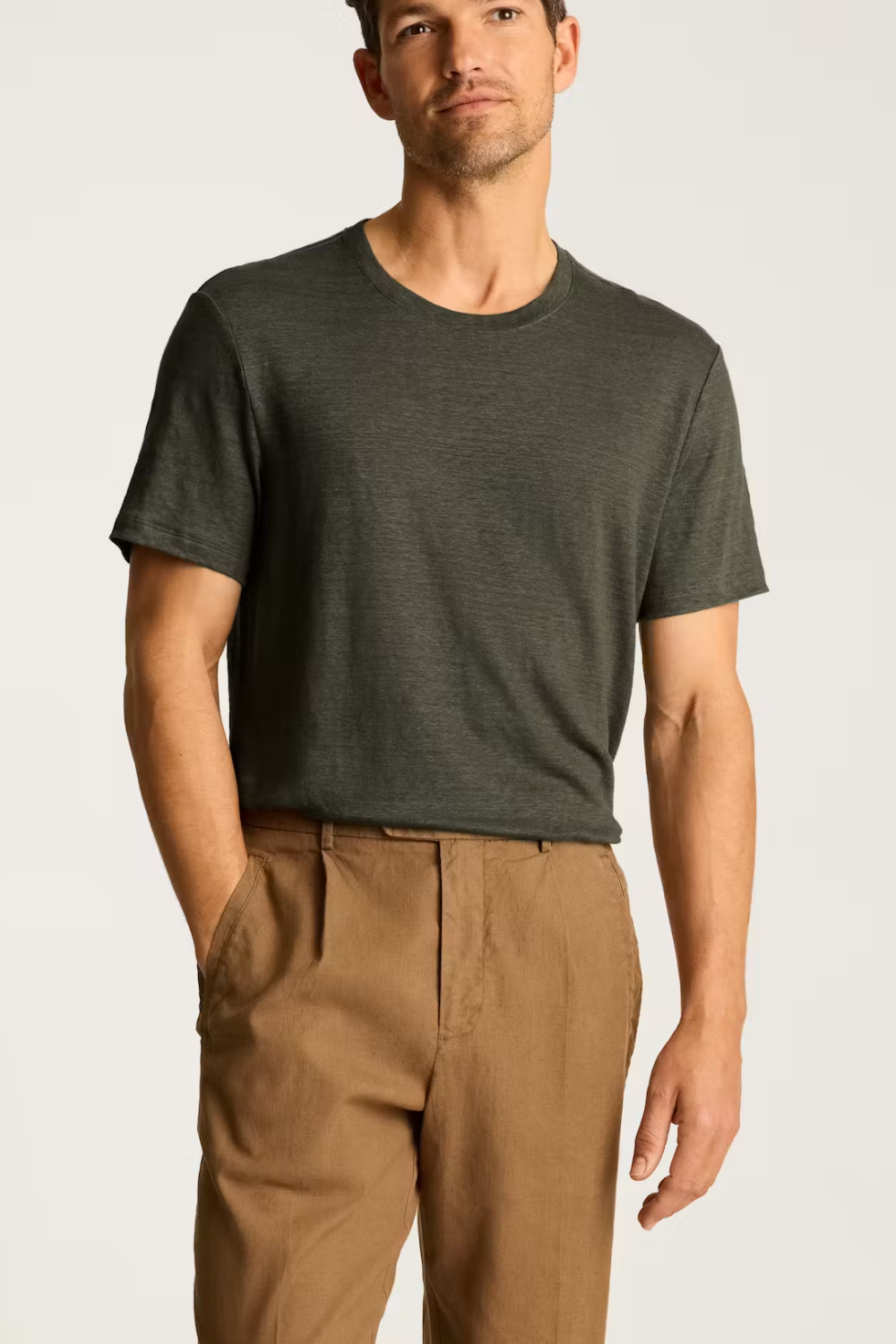 Man Wearing Bonobos Linen Crew Neck Tee in dark green