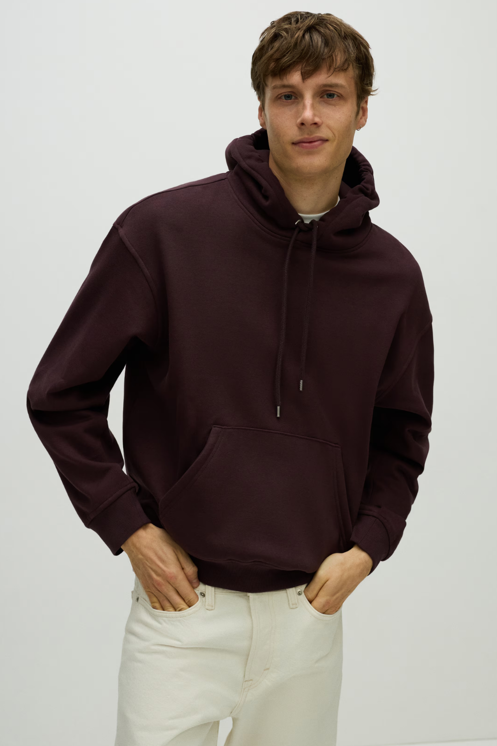 Man Wearing H&M Loose Fit Hoodie in Plum