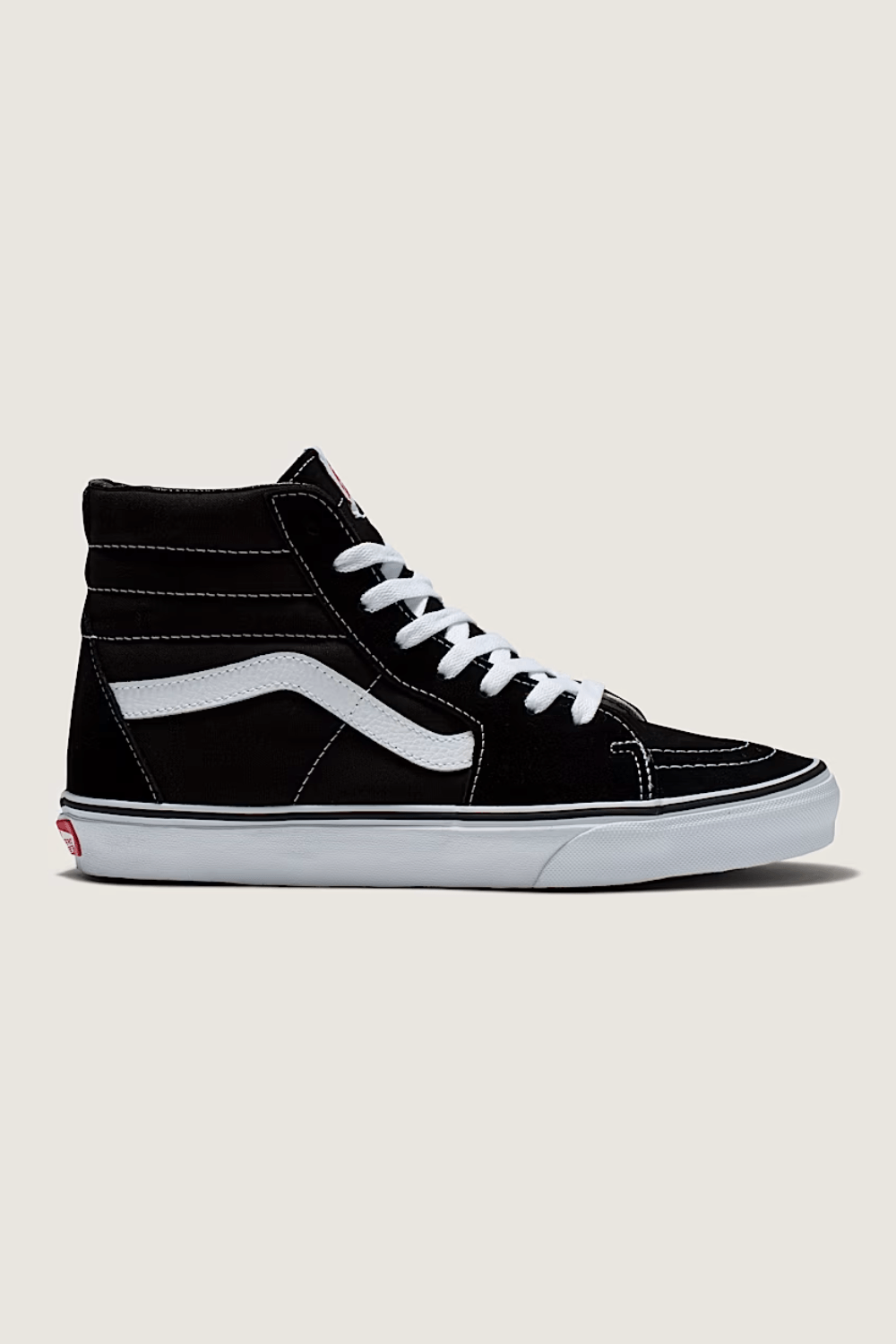 Vans Sk8-Hi Shoe in Black