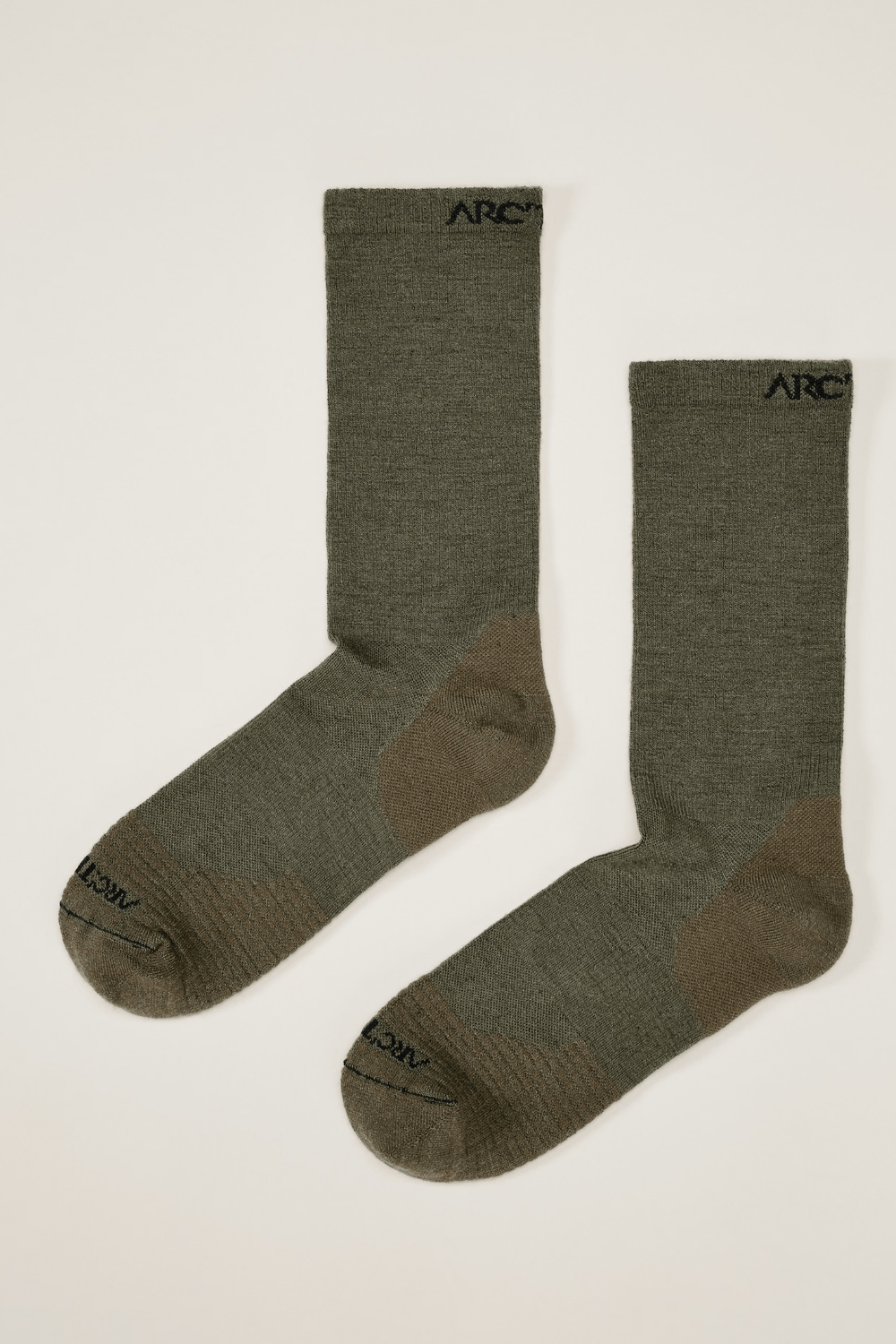 Arc’teryx Merino Mid Sock in Tatsu