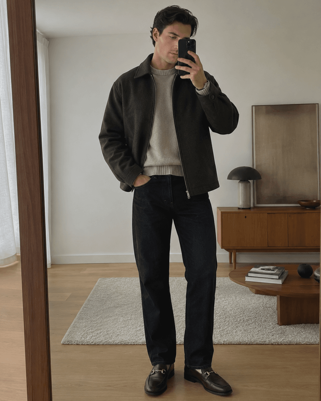 Bit Loafers with Dark, Clean Jeans with slim fit